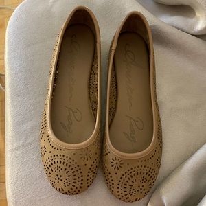 NWOT Cute ballerina style flats size 7